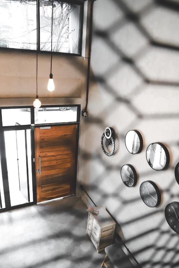 The Cube Hostel Khaosan Bangkok Exterior foto