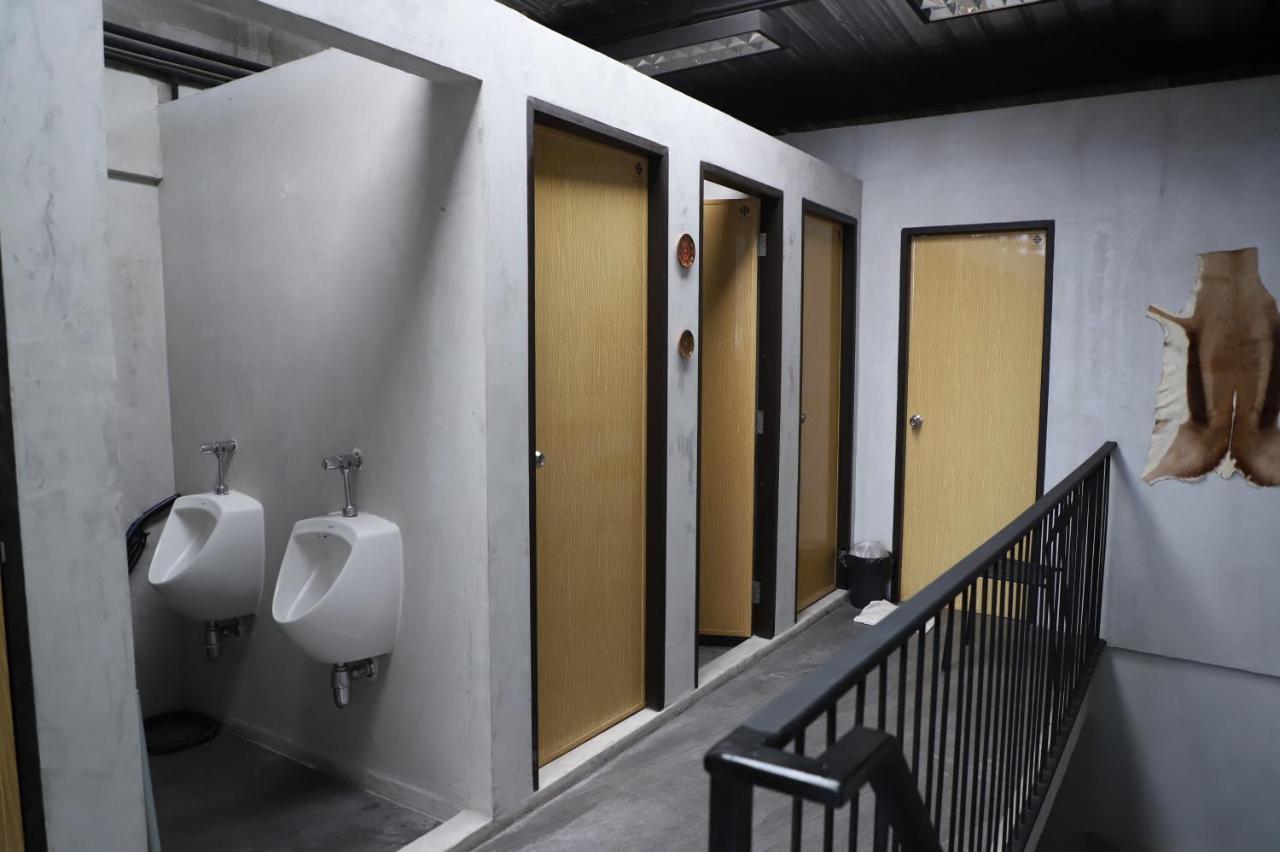 The Cube Hostel Khaosan Bangkok Exterior foto